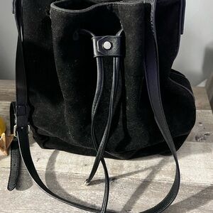 Chic Black Crossbody Bag